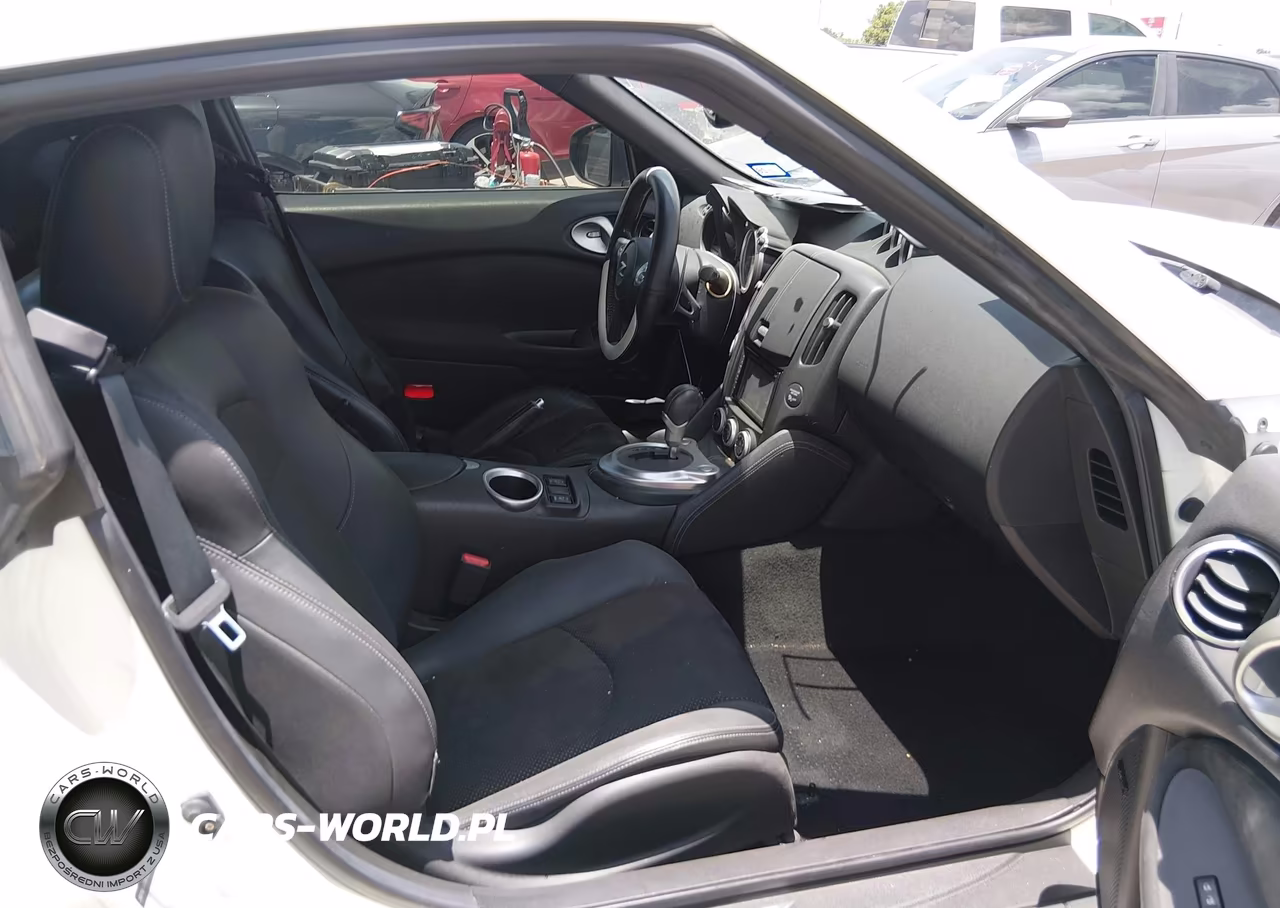 2013 Nissan 370Z Touring VIN:JN1AZ4EH7DM881992 - 8