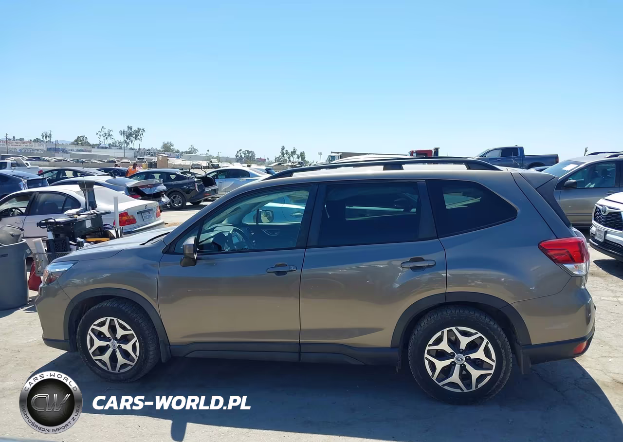 2020 Subaru Forester Premium VIN:JF2SKAJC2LH538093 - 14