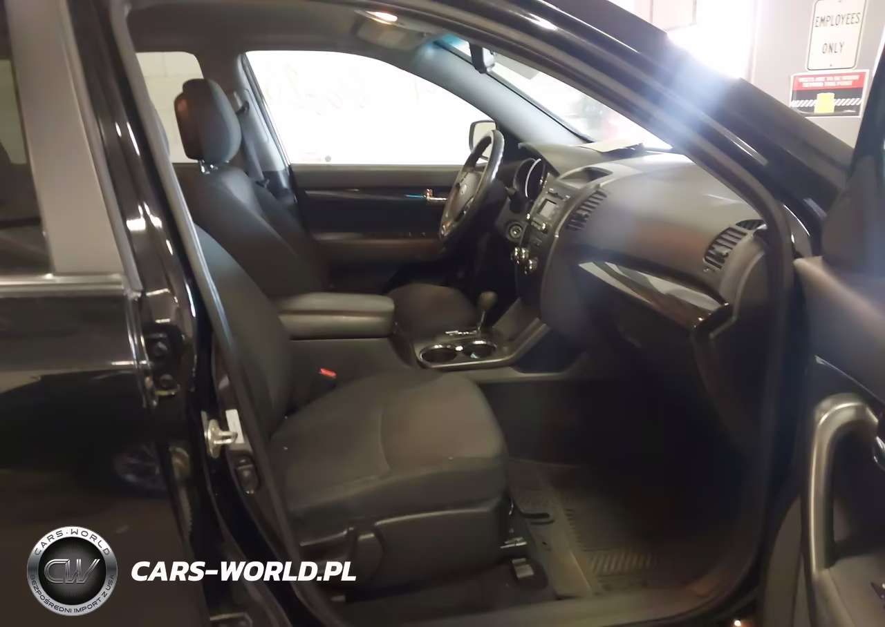 2012 Kia Sorento Lx VIN:5XYKT3A63CG254109 - 5