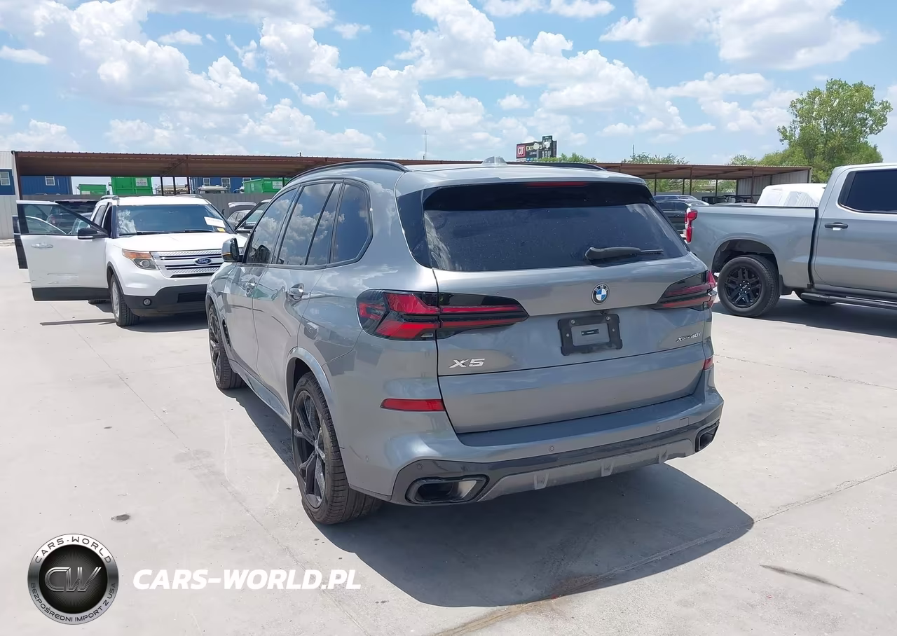 2024 BMW X5 xDrive40I VIN:5UX23EU08R9V43577 - 3