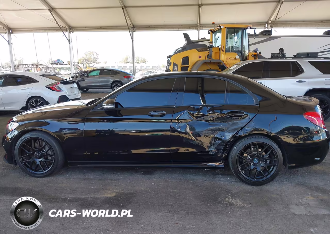 2018 Mercedes-Benz C 300 VIN:55SWF4JB4JU256157 - 15