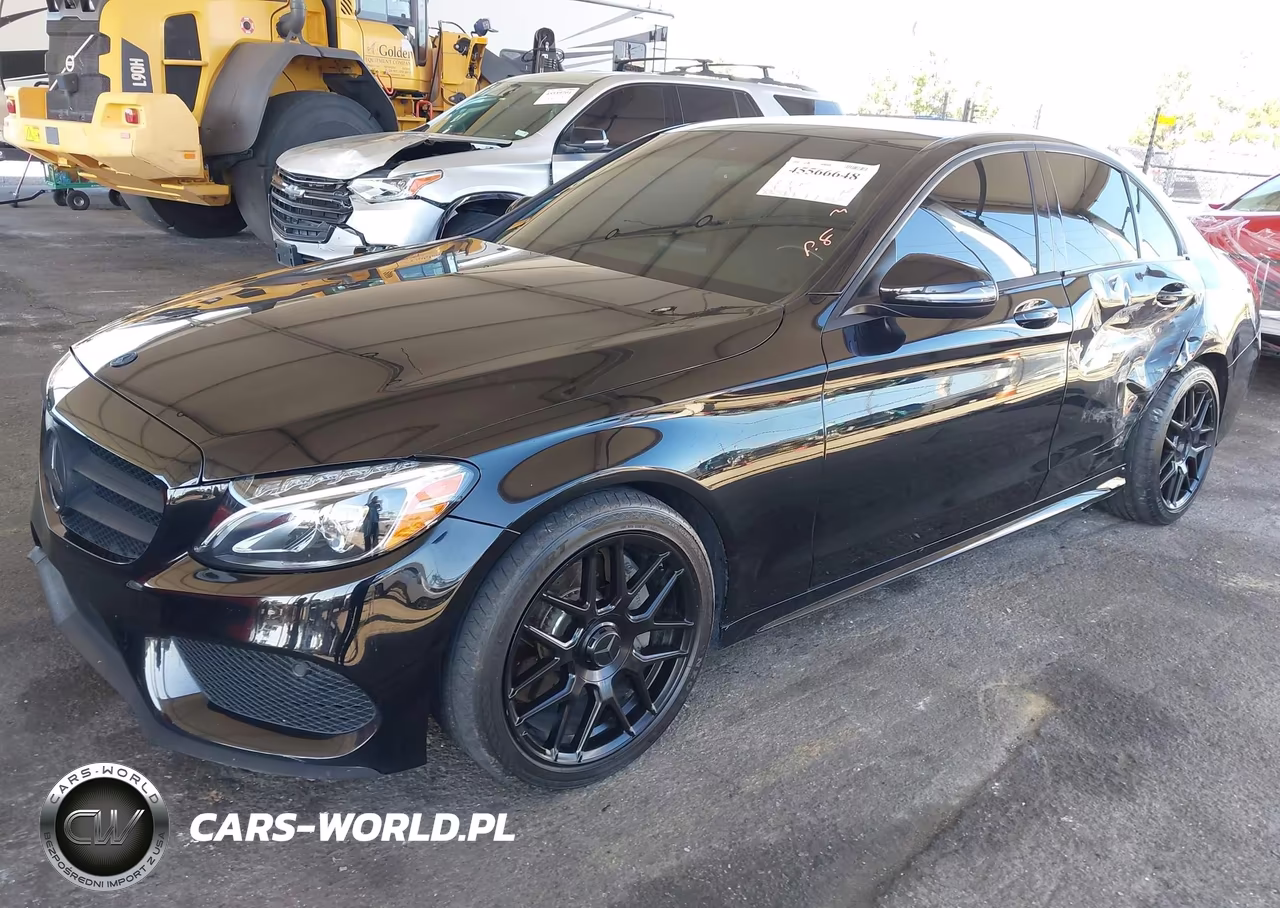 2018 Mercedes-Benz C 300 VIN:55SWF4JB4JU256157 - 2
