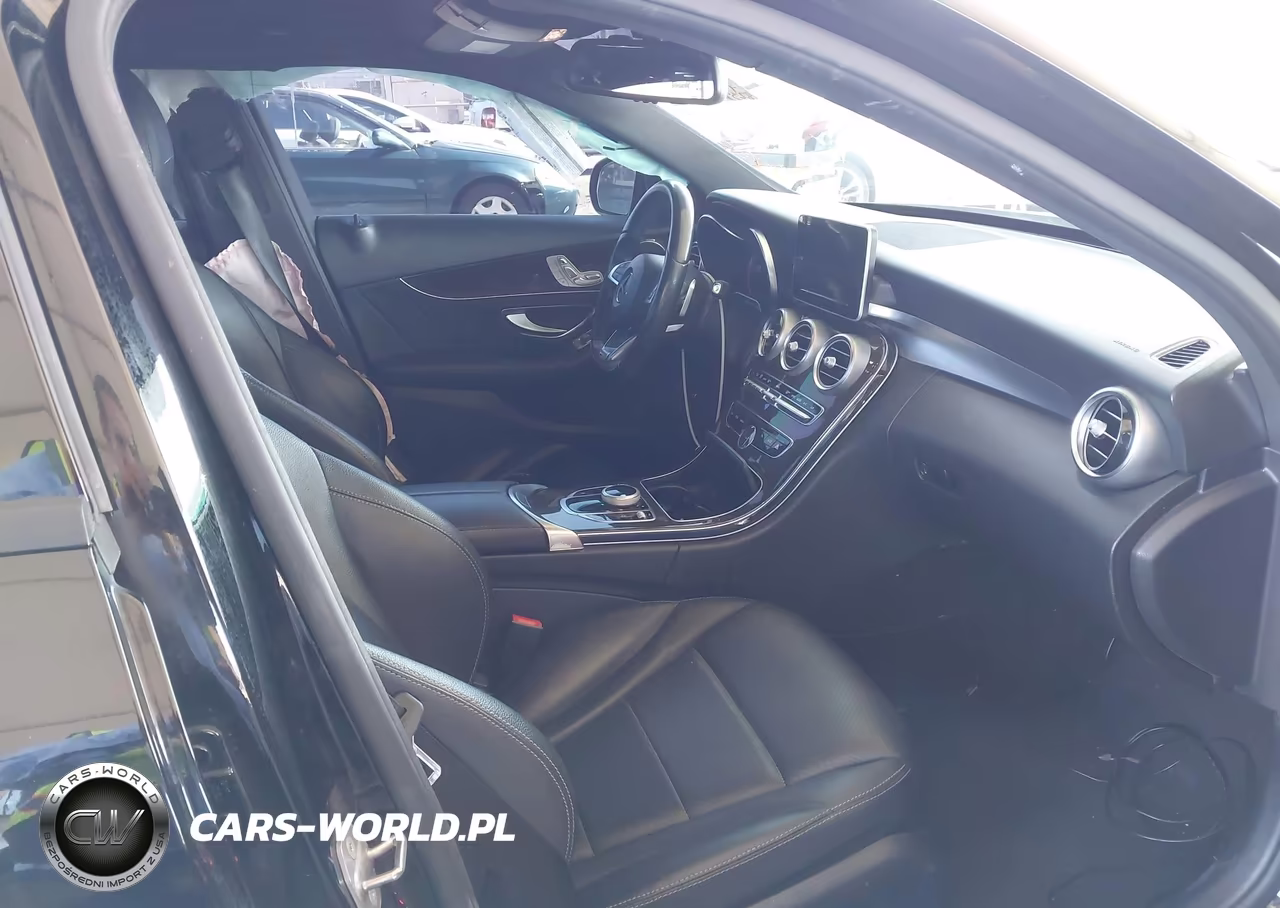 2018 Mercedes-Benz C 300 VIN:55SWF4JB4JU256157 - 5