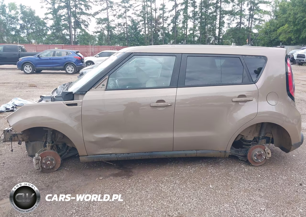 2015 Kia Soul + VIN:KNDJP3A56F7197400 - 14