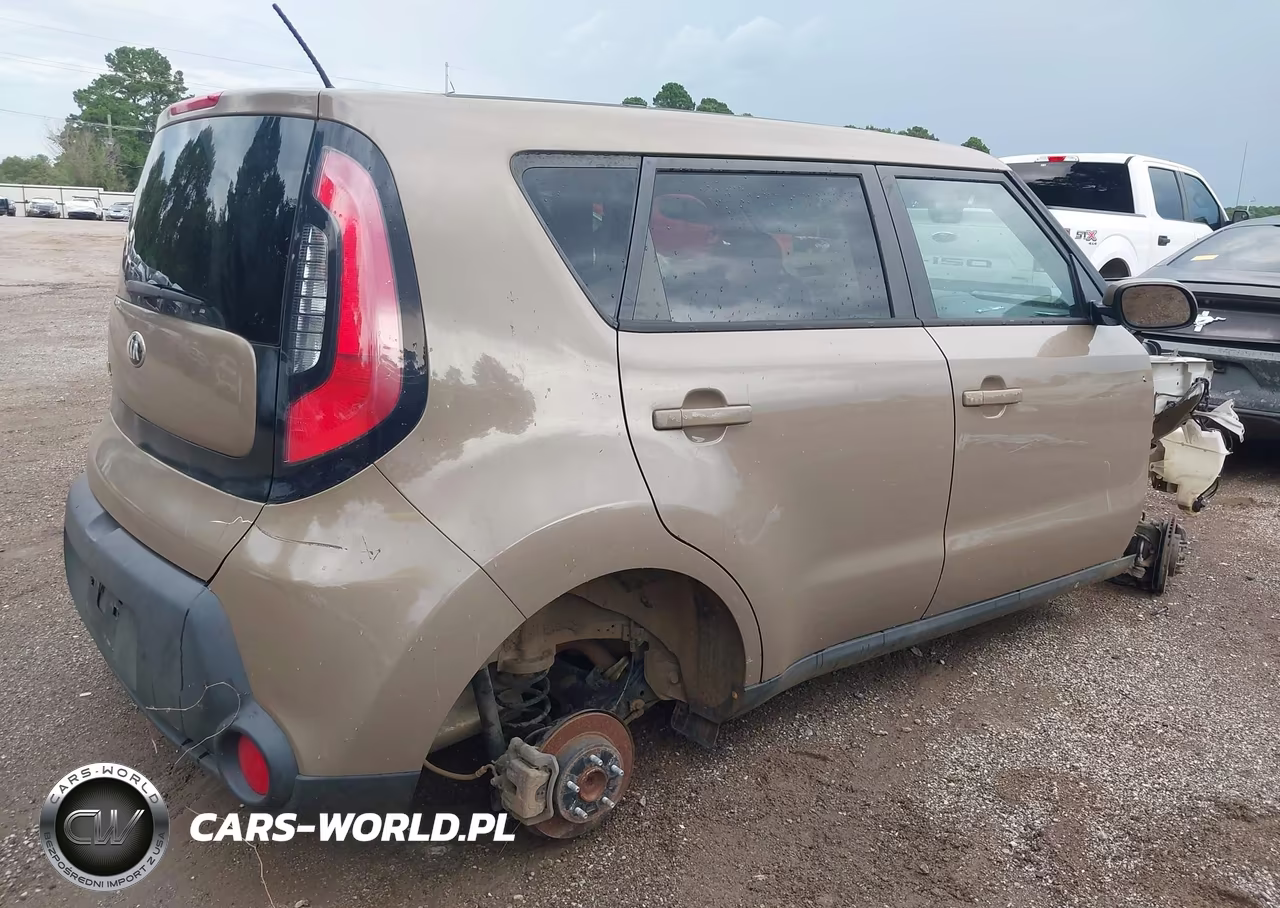 2015 Kia Soul + VIN:KNDJP3A56F7197400 - 4