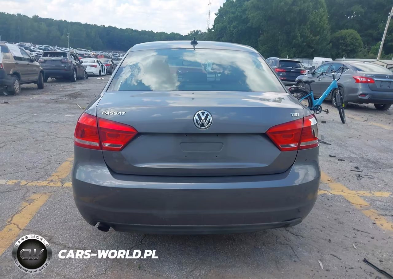 2015 Volkswagen Passat 1.8T Limited Edition-1.8T S-1.8T Wolfsburg Edition VIN:1VWAS7A33FC008565 - 16