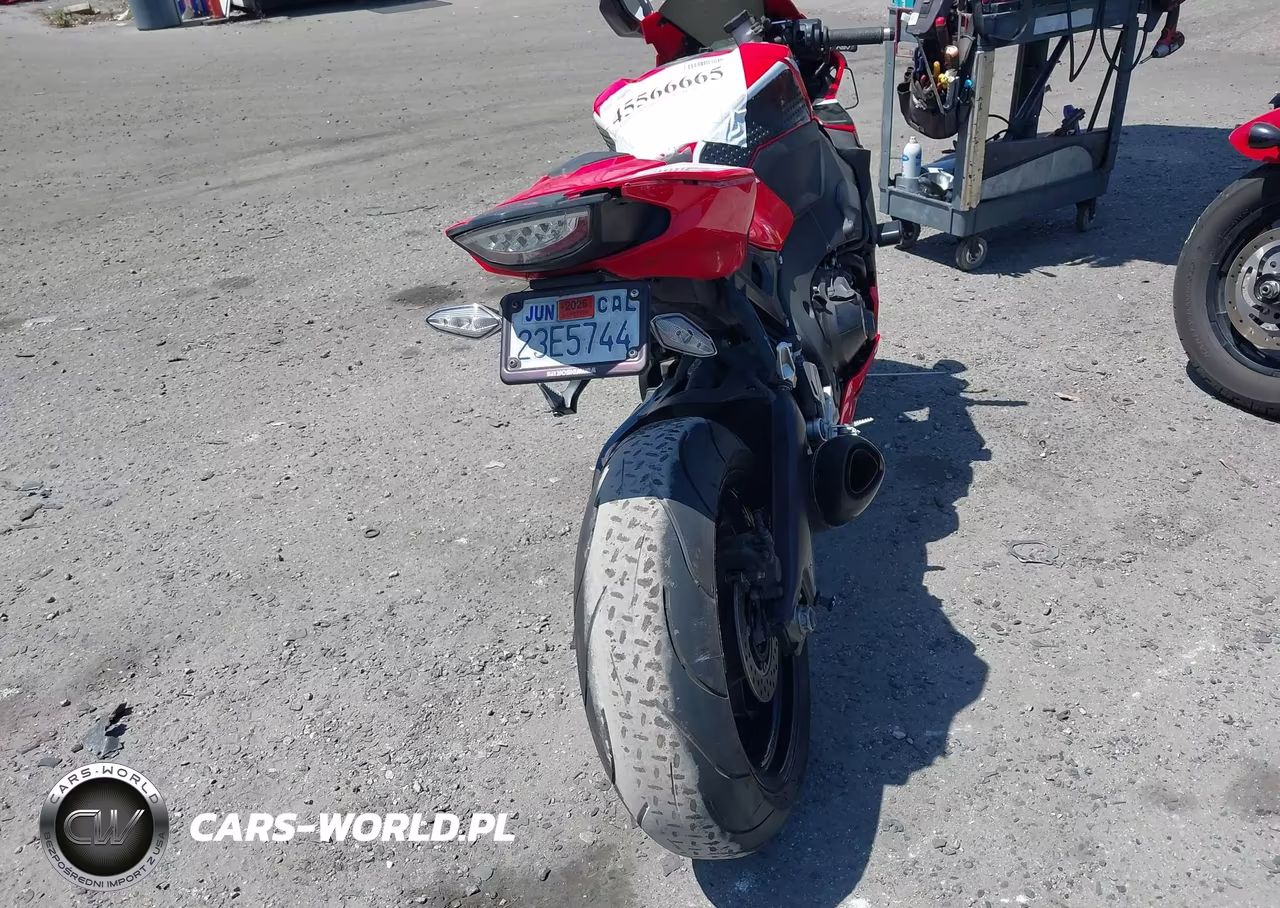 2017 Honda Cbr1000 Rr VIN:JH2SC7714HK000095 - 4