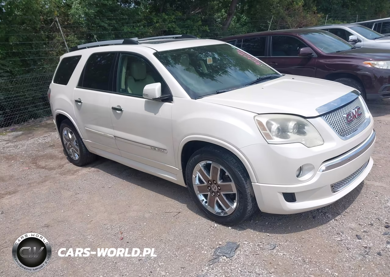 2011 GMC Acadia Denali – zdjęcie 1 z 11