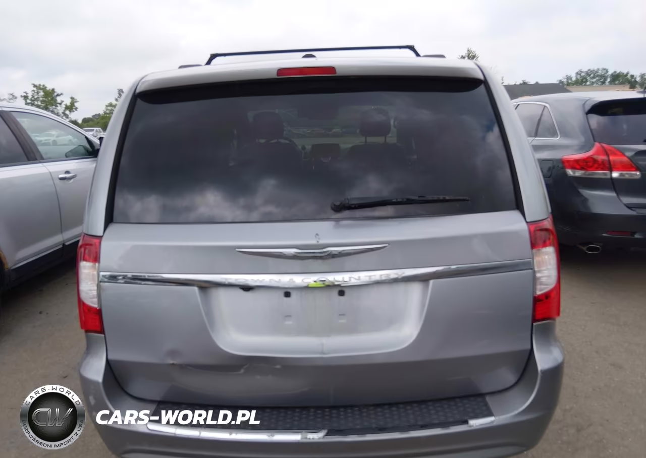 2013 Chrysler Town & Country Touring VIN:2C4RC1BG4DR801945 - 16