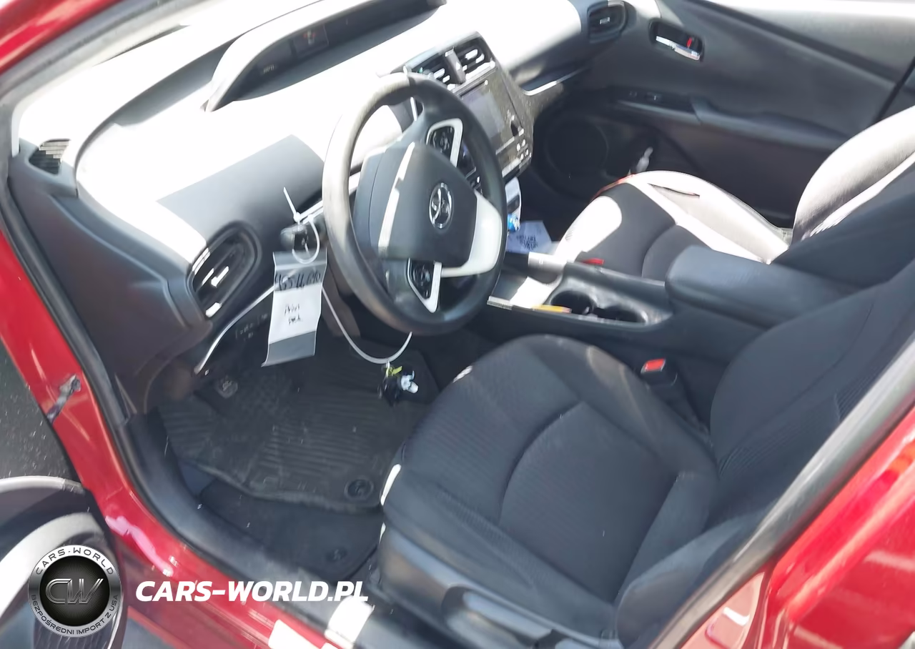 2018 Toyota Prius Two VIN:JTDKBRFU9J3593374 - 18