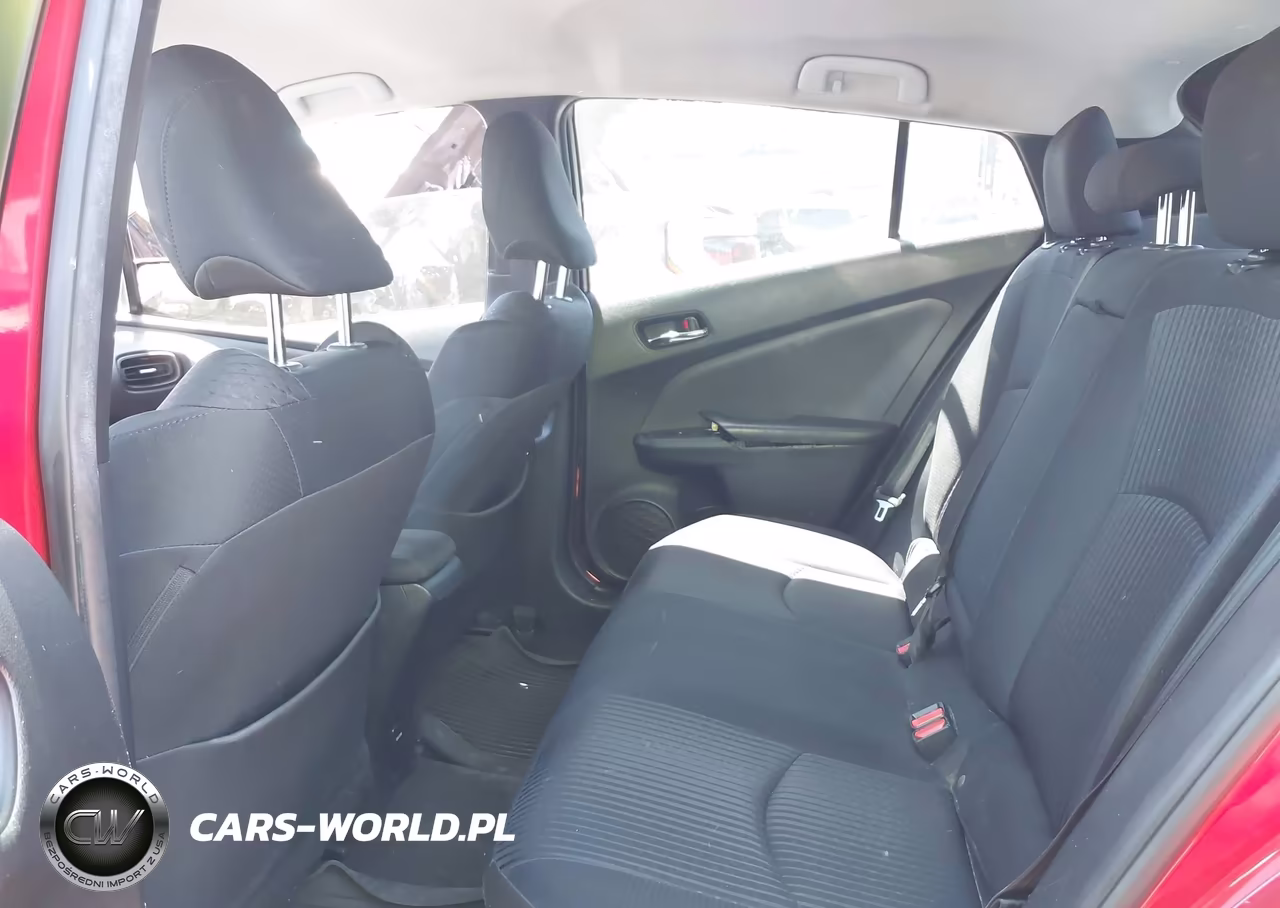 2018 Toyota Prius Two VIN:JTDKBRFU9J3593374 - 21