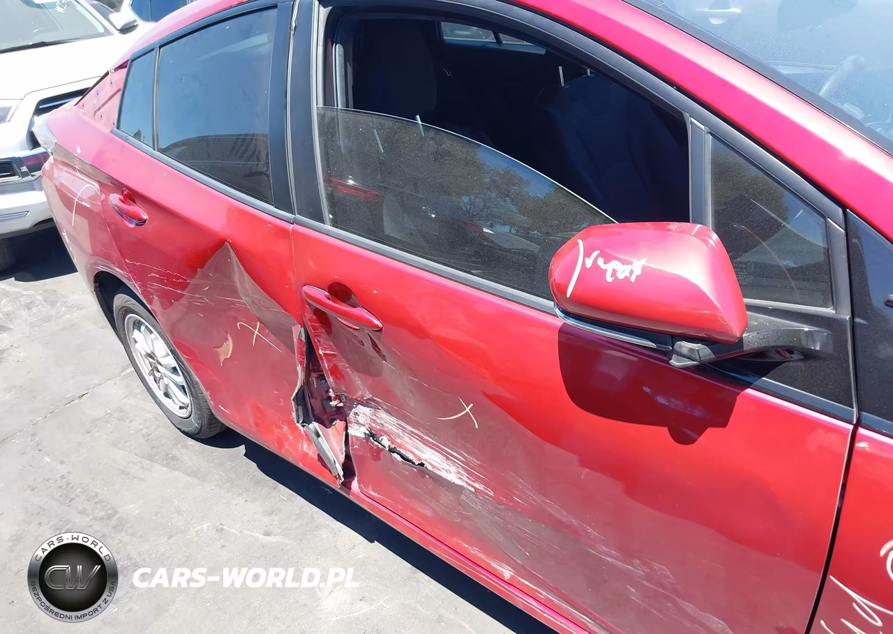 2018 Toyota Prius Two VIN:JTDKBRFU9J3593374 - 6