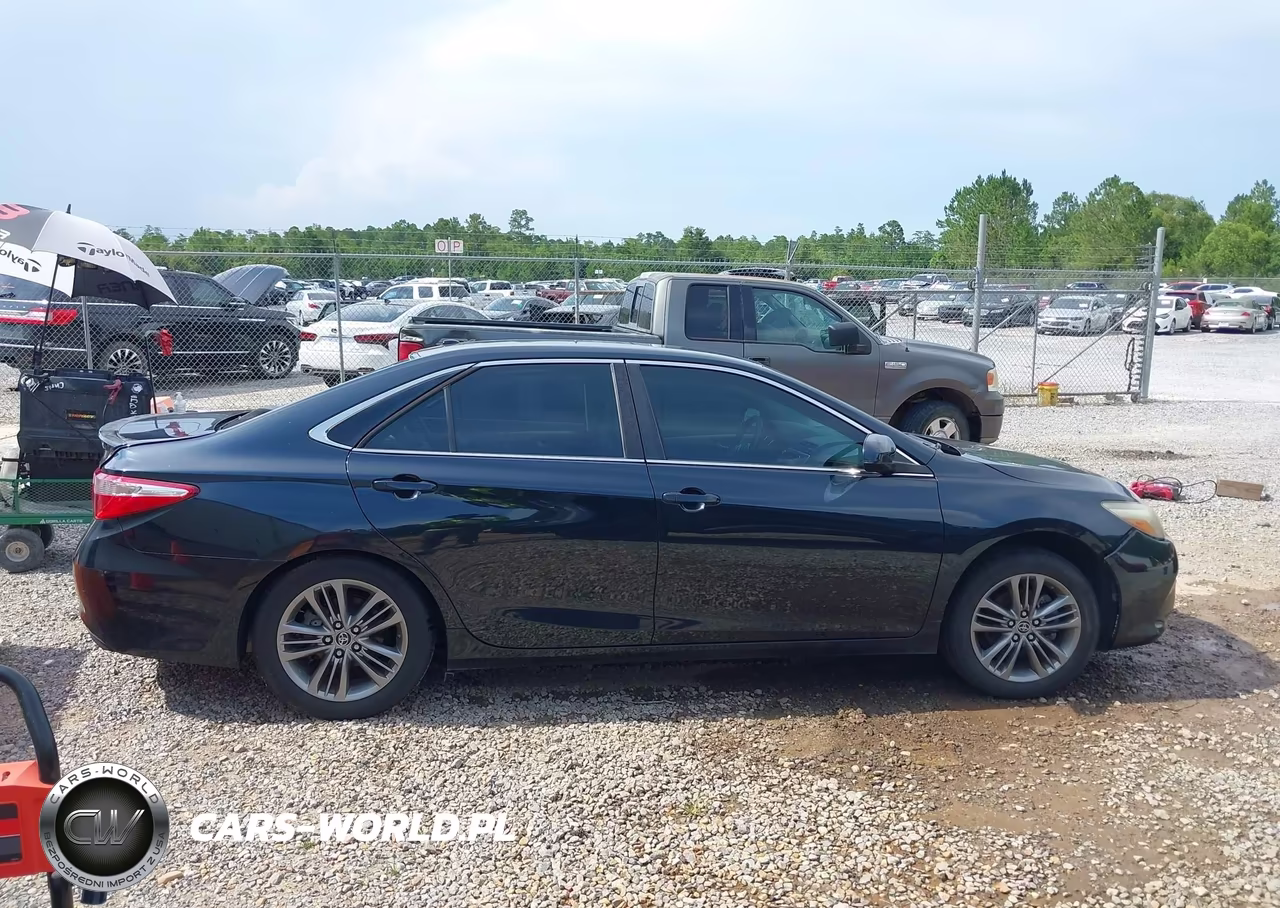 2015 Toyota Camry Se VIN:4T1BF1FK6FU979218 - 12
