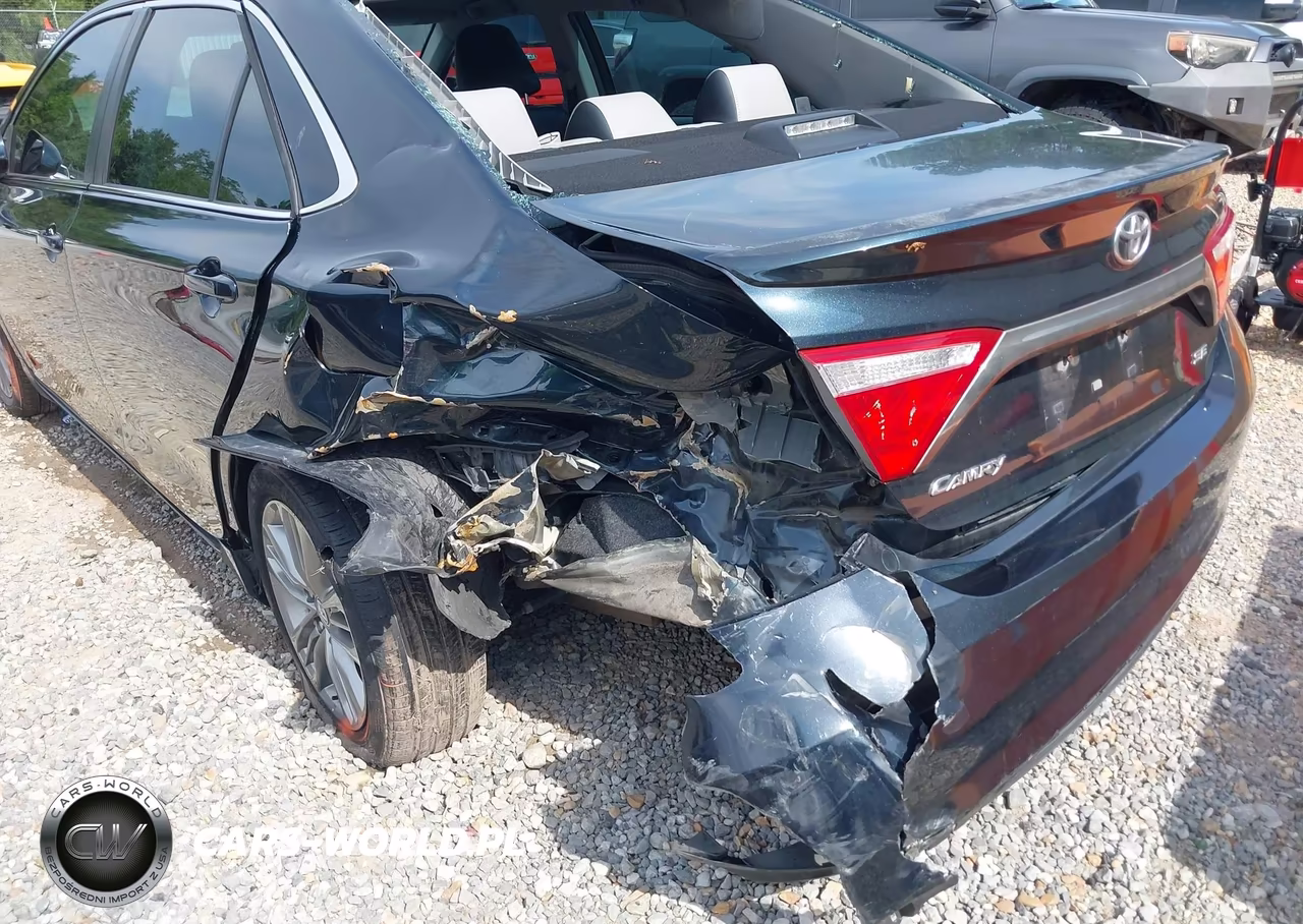 2015 Toyota Camry Se VIN:4T1BF1FK6FU979218 - 6