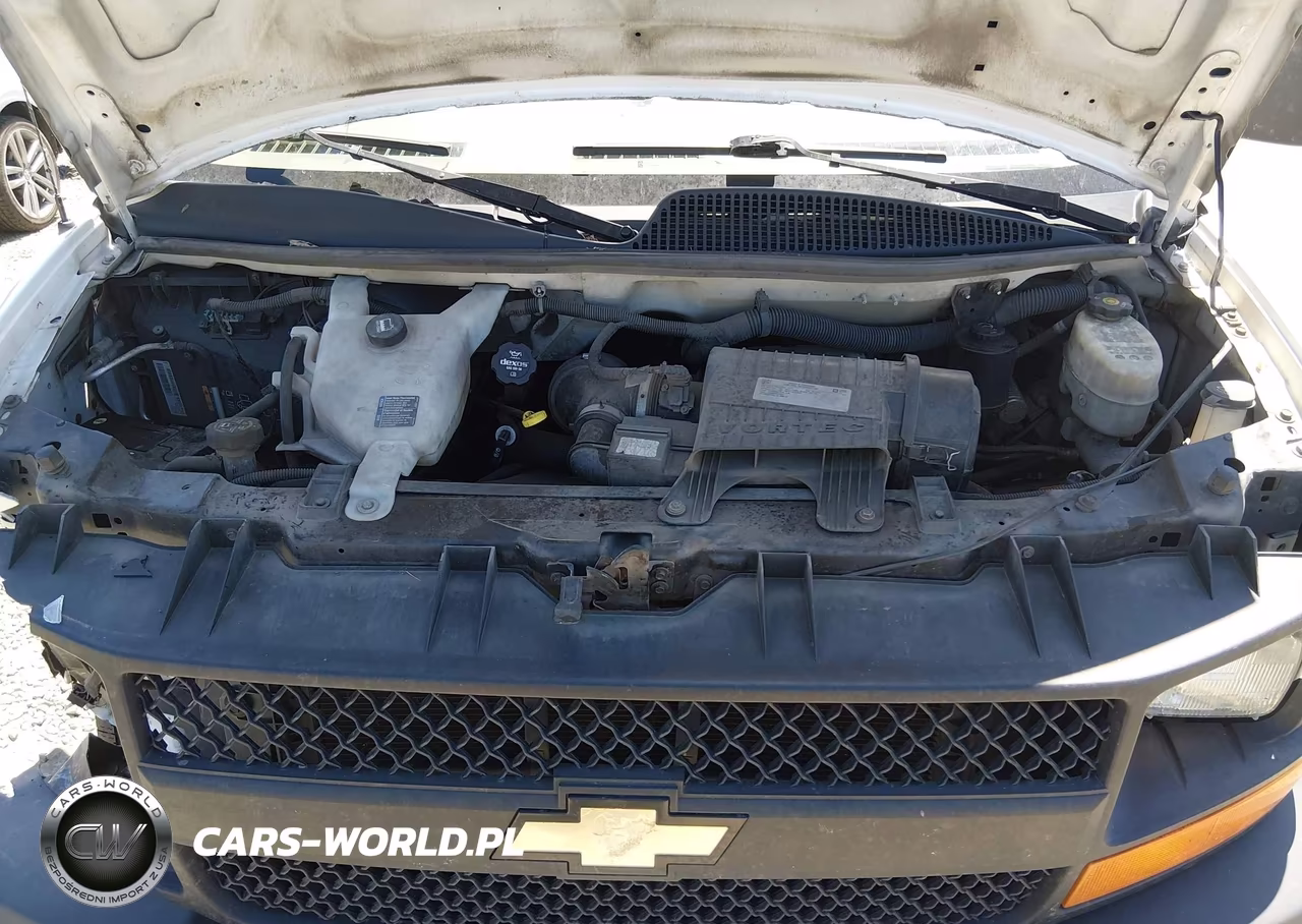 2017 Chevrolet Express 2500 Work Van VIN:1GCWGAFF4H1100213 - 10