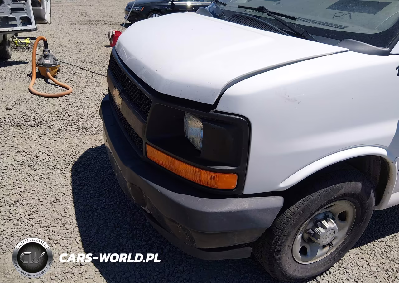 2017 Chevrolet Express 2500 Work Van VIN:1GCWGAFF4H1100213 - 17