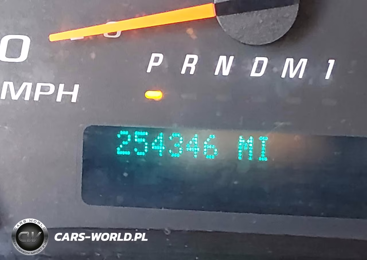 2017 Chevrolet Express 2500 Work Van VIN:1GCWGAFF4H1100213 - 21