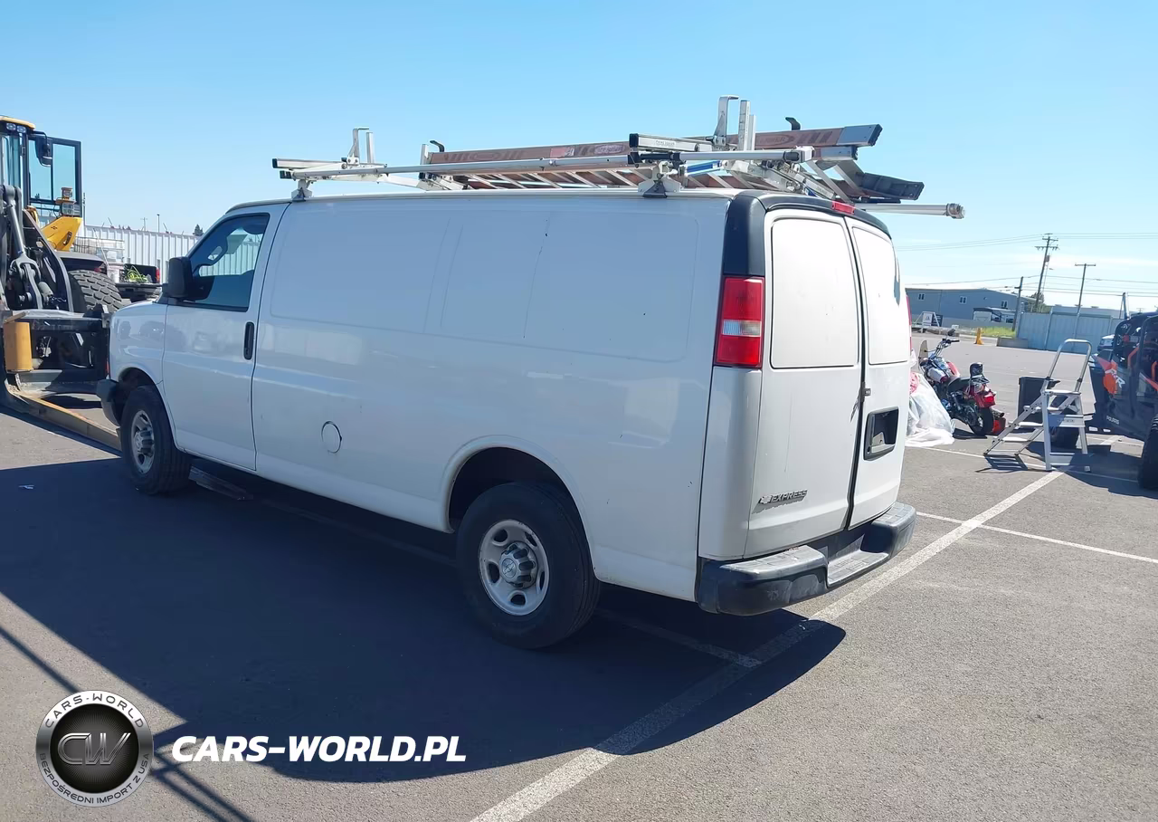 2017 Chevrolet Express 2500 Work Van VIN:1GCWGAFF4H1100213 - 3