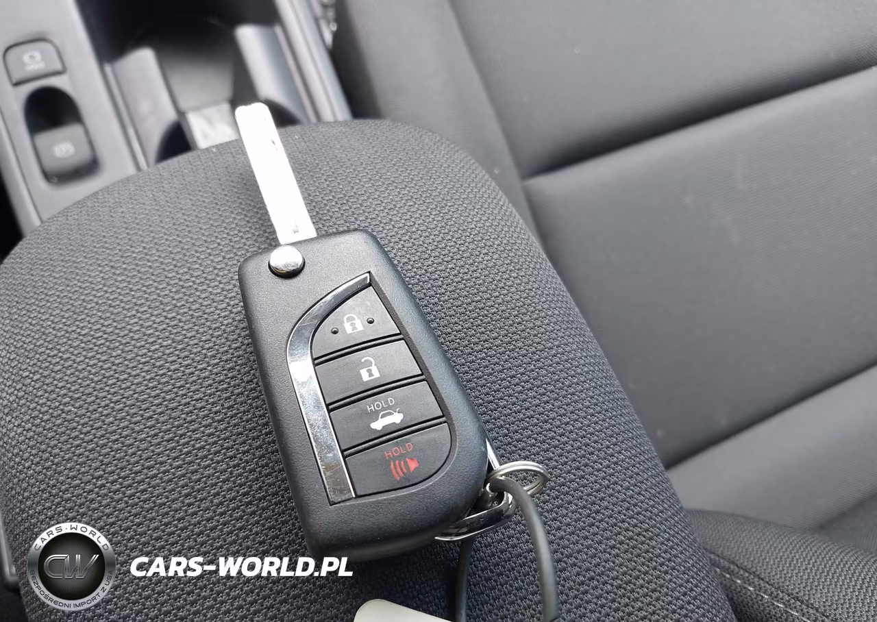 2026 Toyota Corolla Le VIN:5YFB4MDEXTP414973 - 11