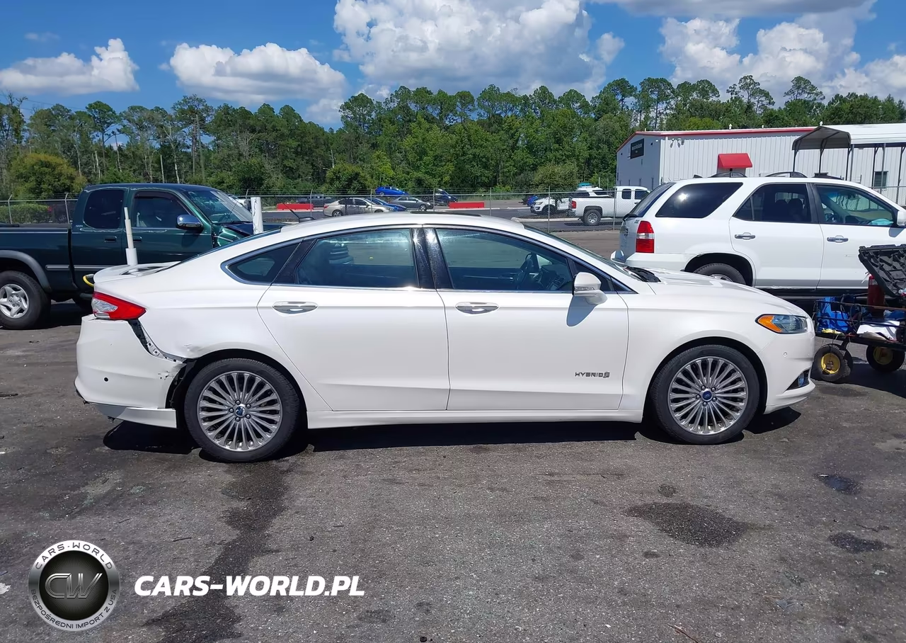 2014 Ford Fusion Hybrid Titanium VIN:3FA6P0RUXER274525 - 13