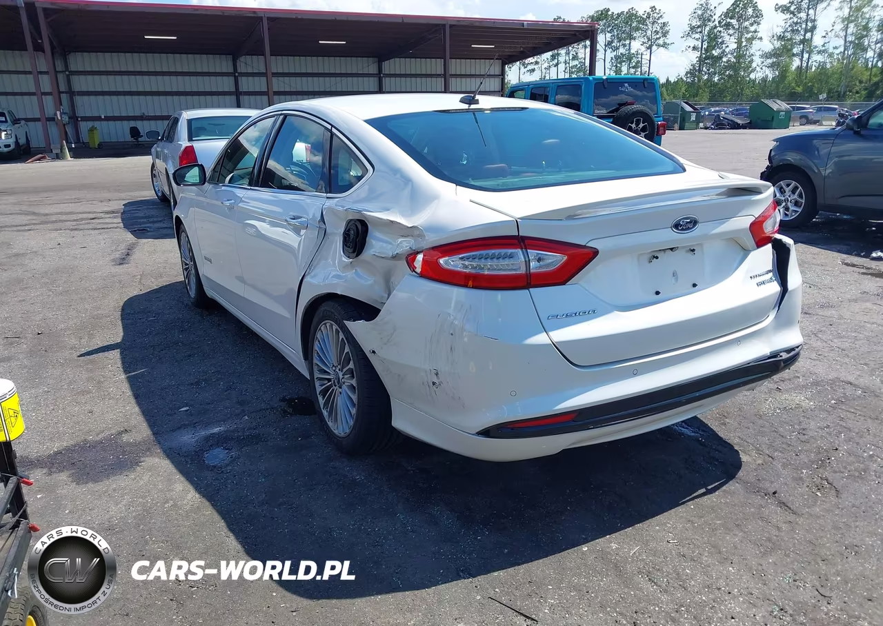 2014 Ford Fusion Hybrid Titanium VIN:3FA6P0RUXER274525 - 3