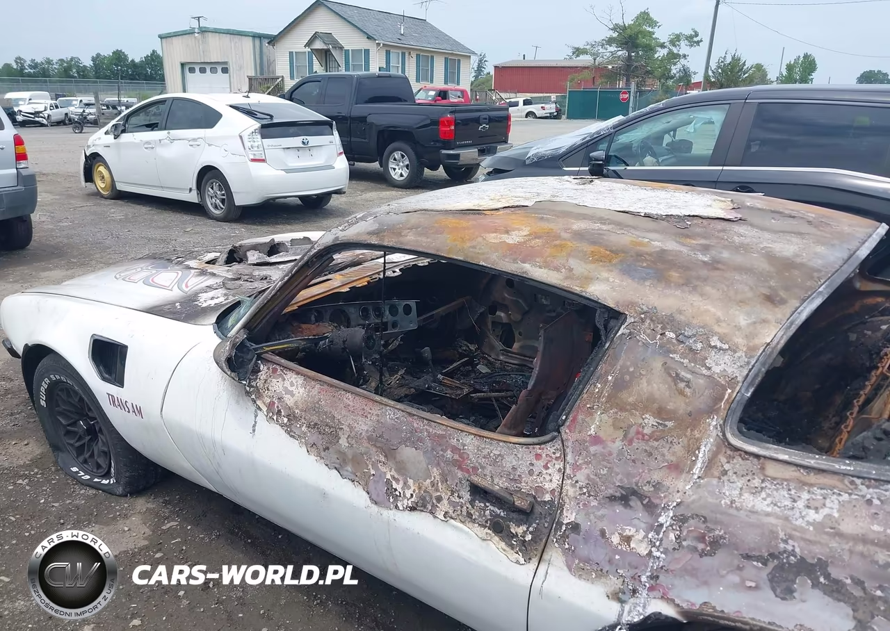 1975 Pontiac Firebird VIN:2T87M5N581122 - 11