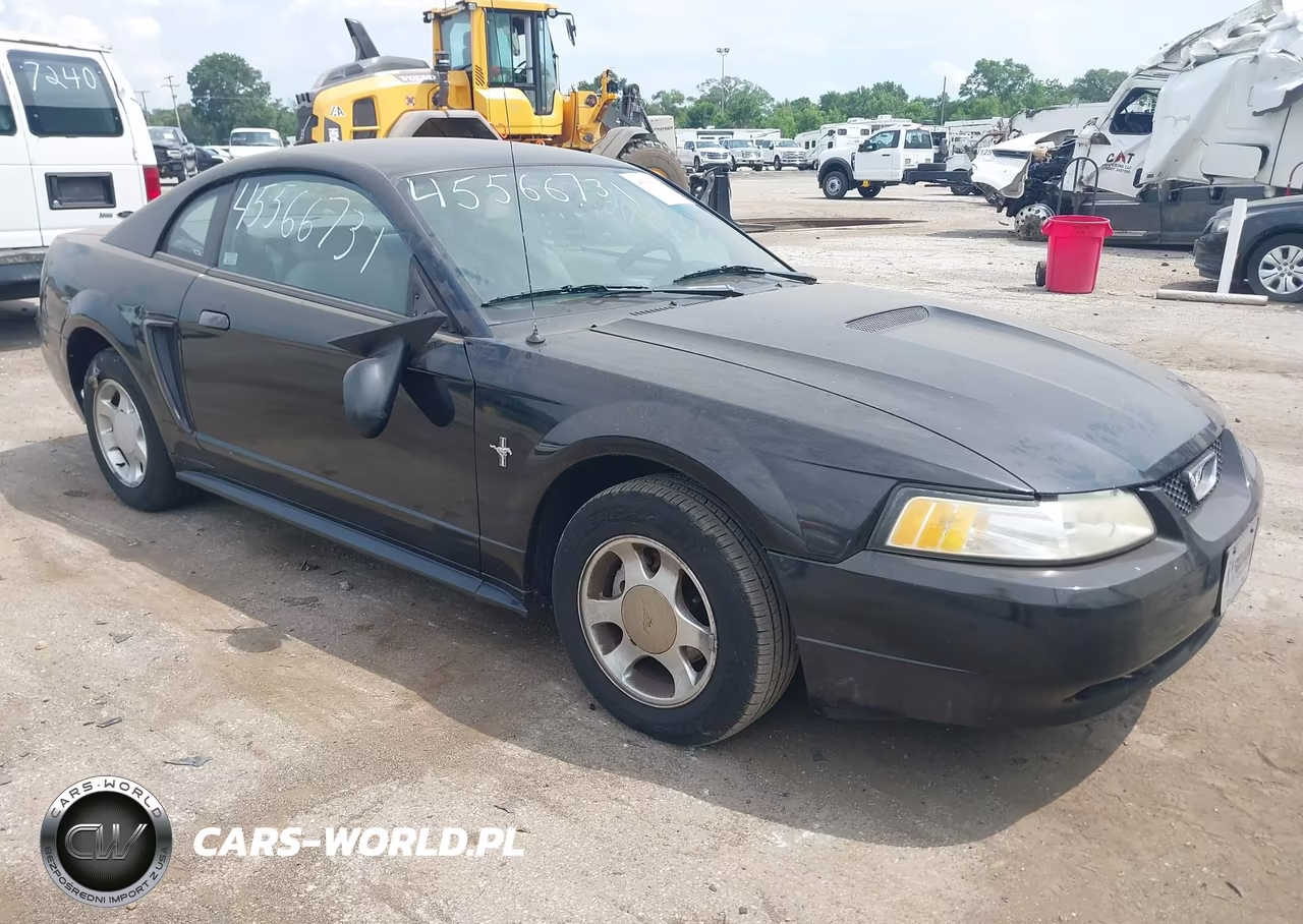 2000 Ford Mustang