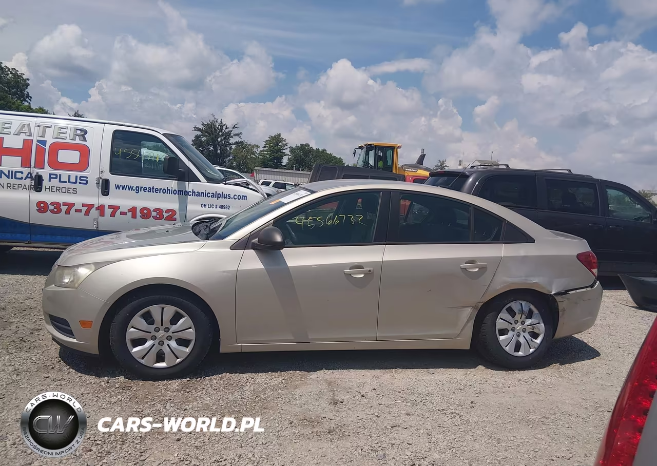 2013 Chevrolet Cruze Ls Auto VIN:1G1PA5SG8D7254628 - 14