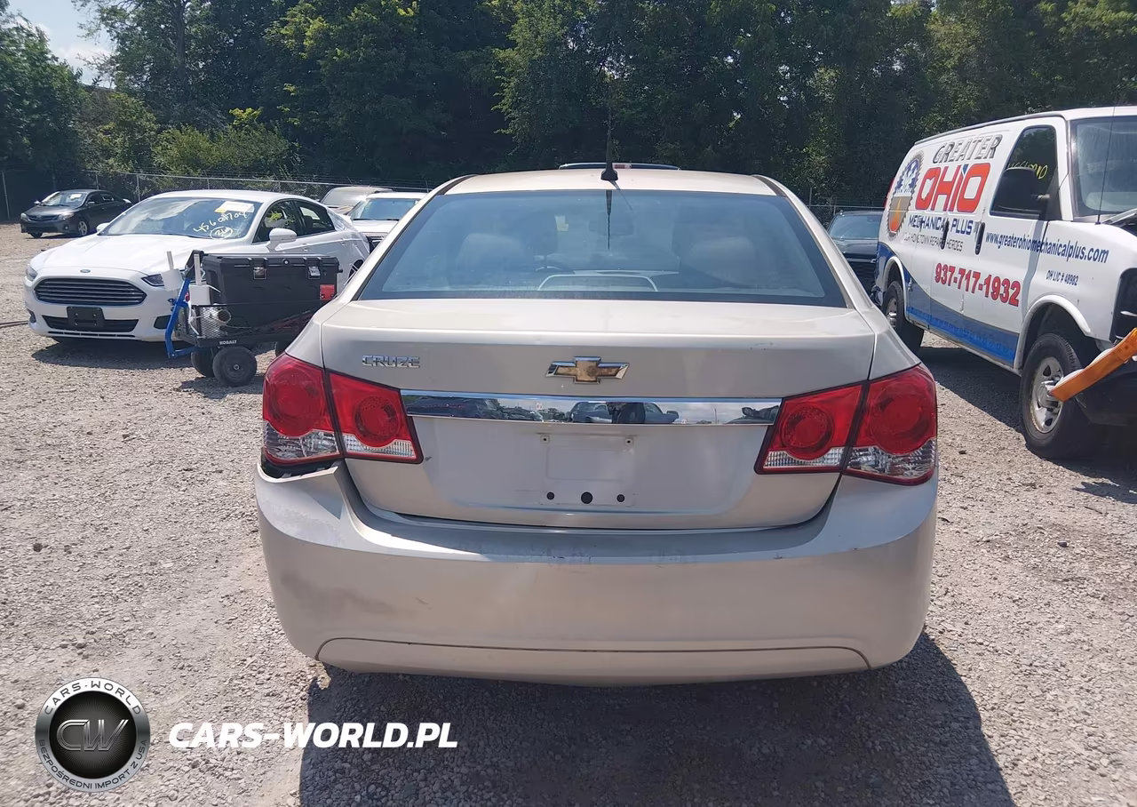 2013 Chevrolet Cruze Ls Auto VIN:1G1PA5SG8D7254628 - 16