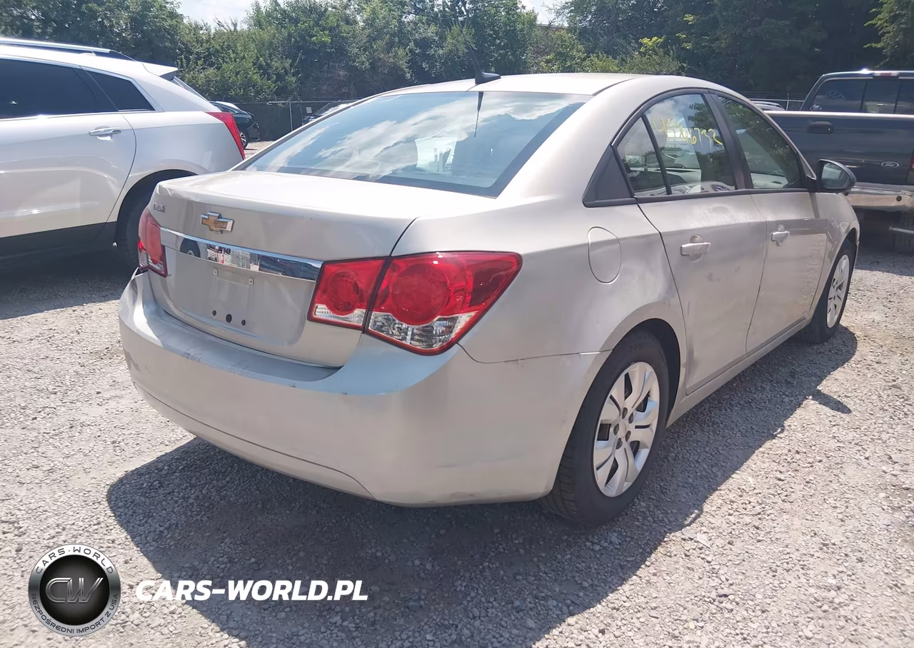 2013 Chevrolet Cruze Ls Auto VIN:1G1PA5SG8D7254628 - 4