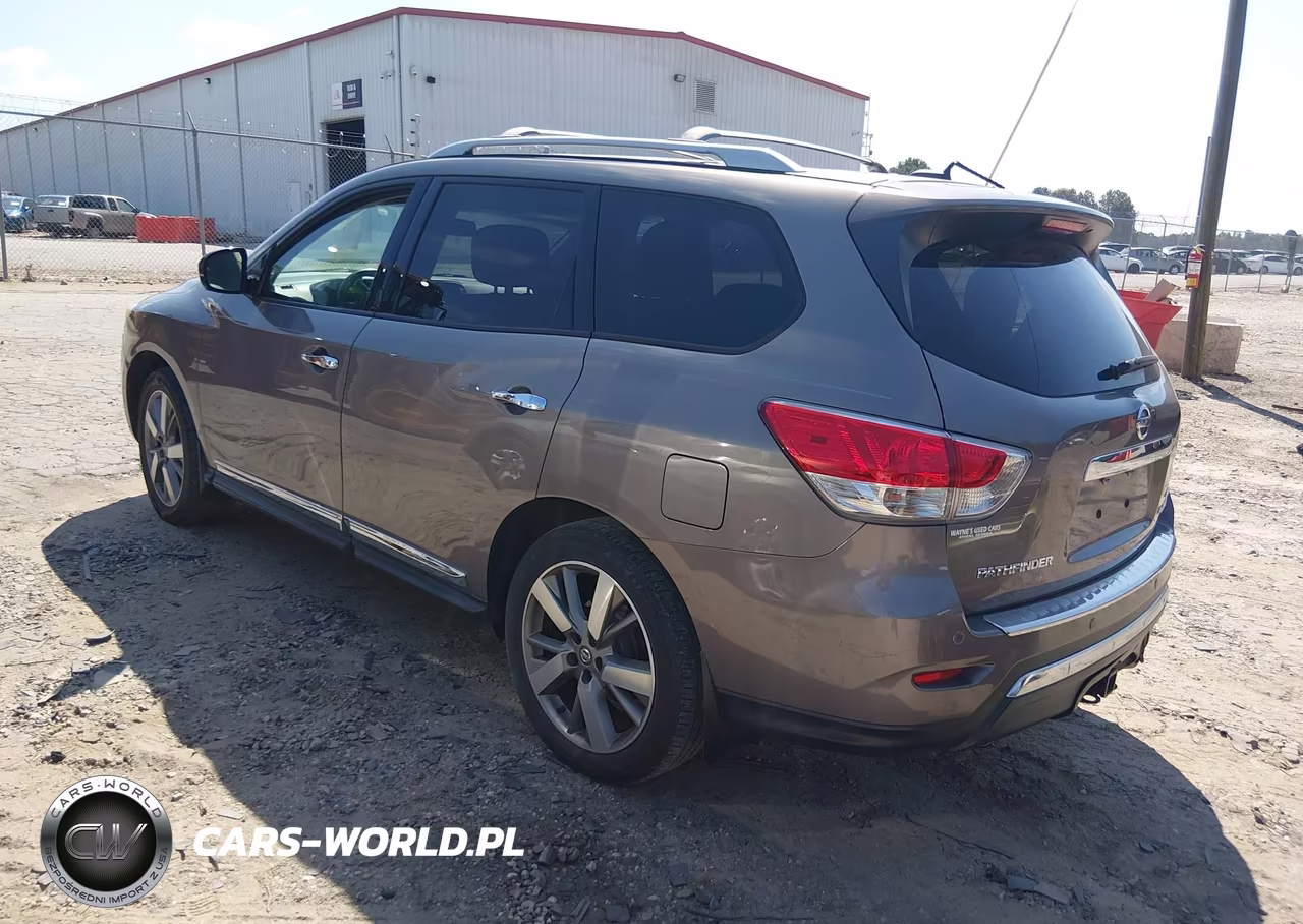 2014 Nissan Pathfinder Platinum VIN:5N1AR2MM0EC642741 - 3