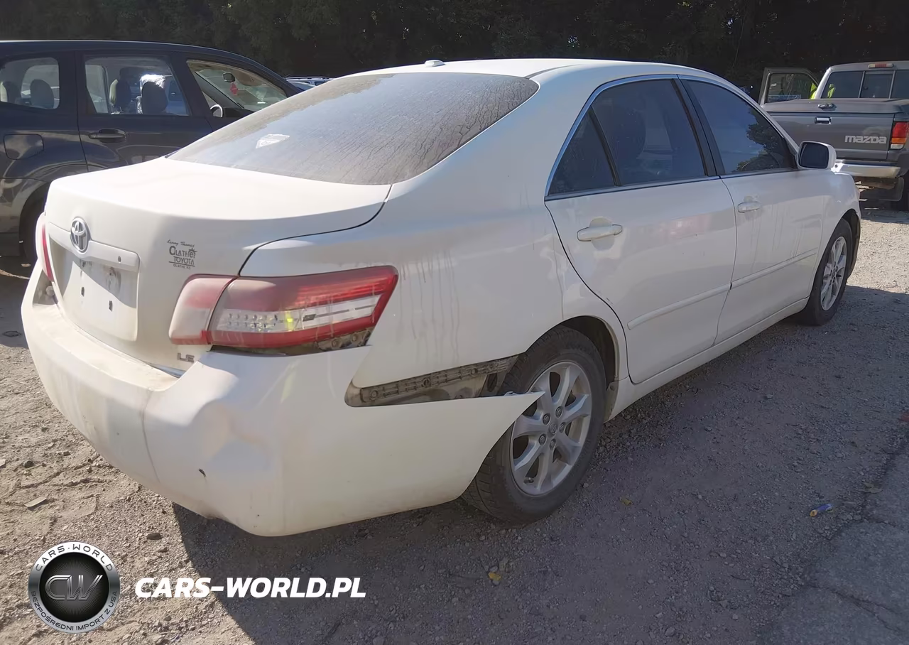 2011 Toyota Camry Le VIN:4T4BF3EK9BR134070 - 4