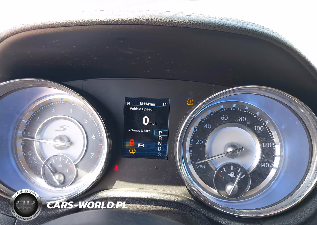 2014 Chrysler 300 VIN:2C3CCAGG6EH384483 - 7