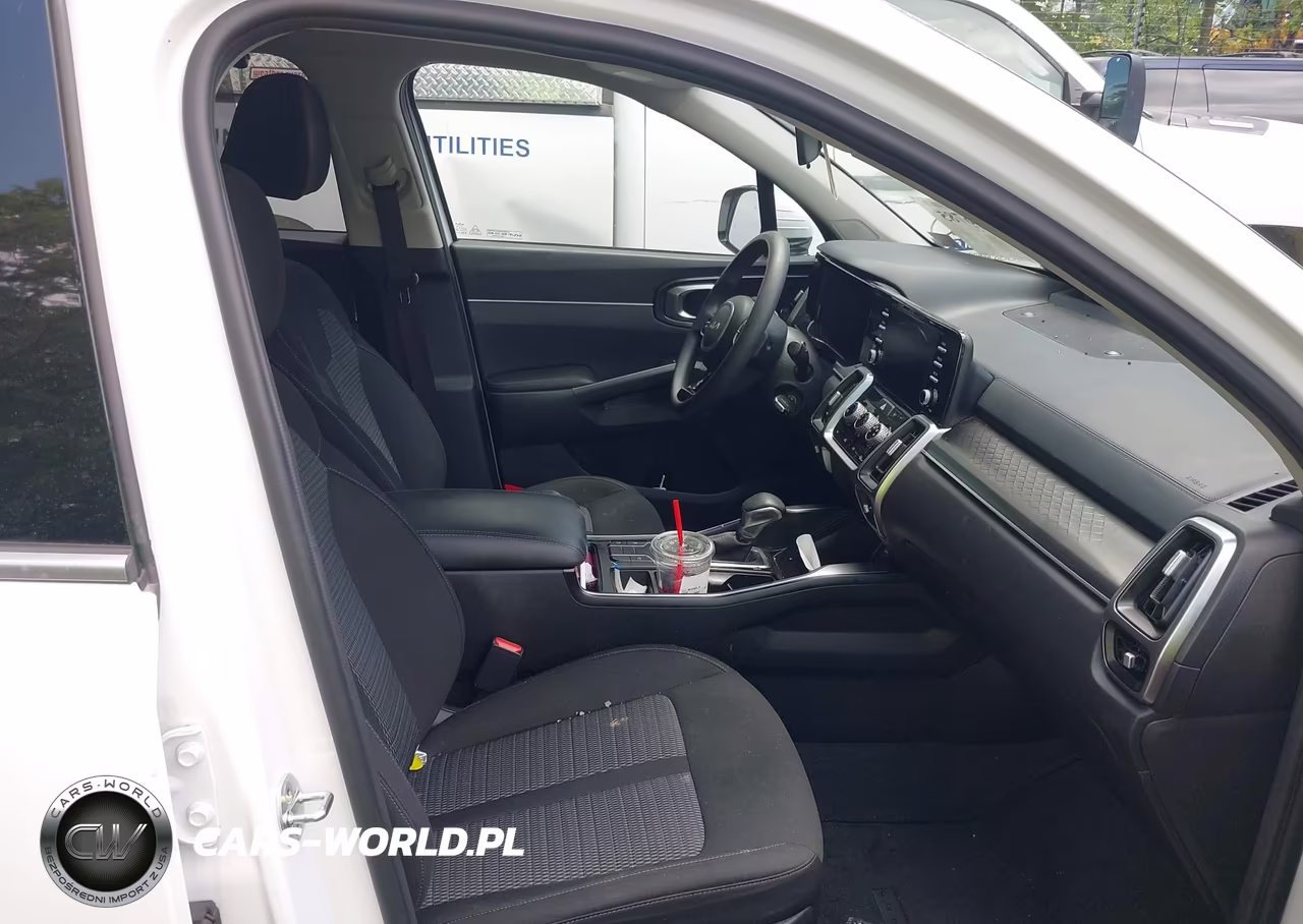 2022 Kia Sorento Lx VIN:5XYRG4LCXNG141157 - 5