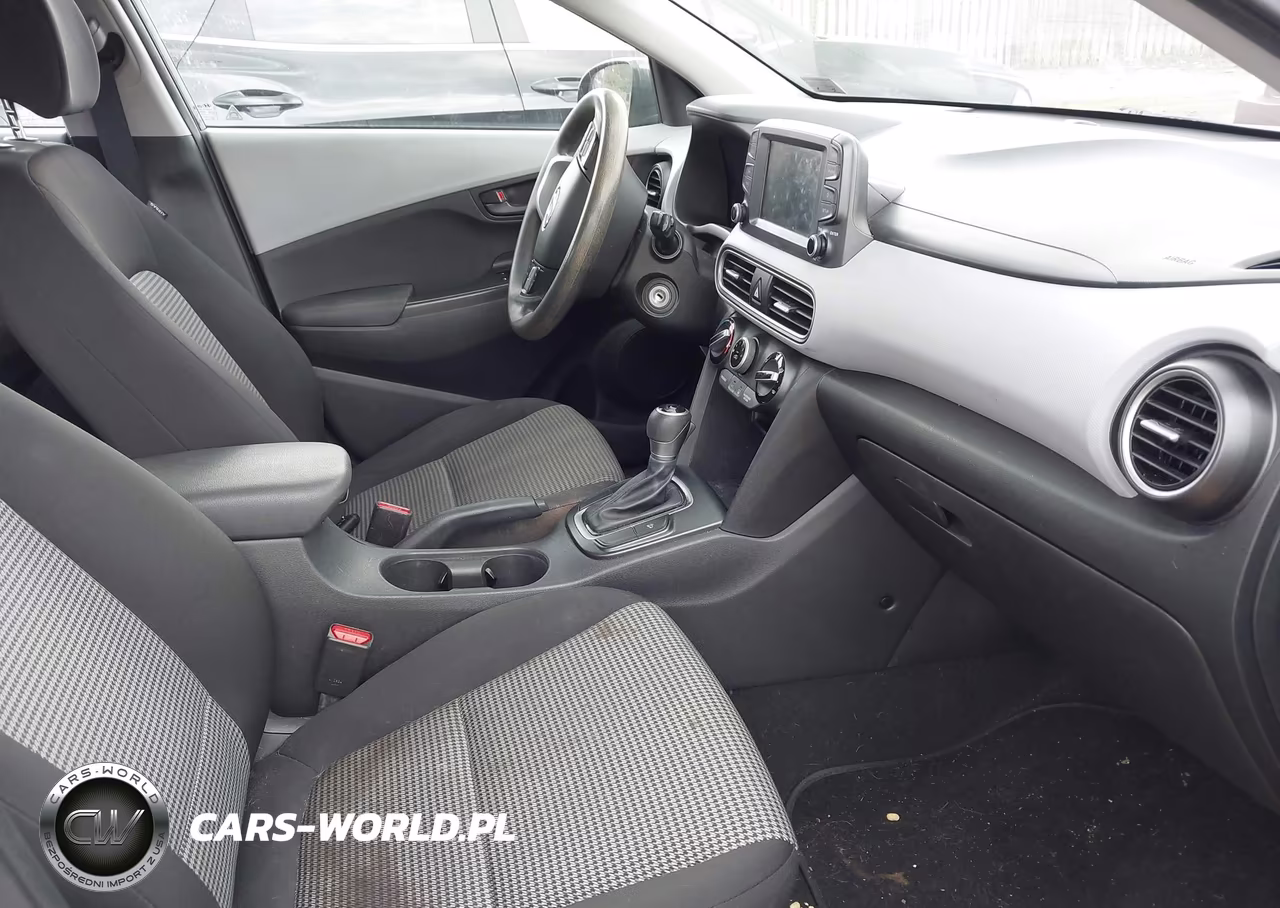 2019 Hyundai Kona Se VIN:KM8K12AA6KU245885 - 5