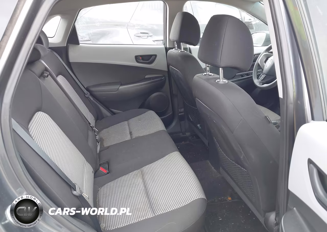 2019 Hyundai Kona Se VIN:KM8K12AA6KU245885 - 8