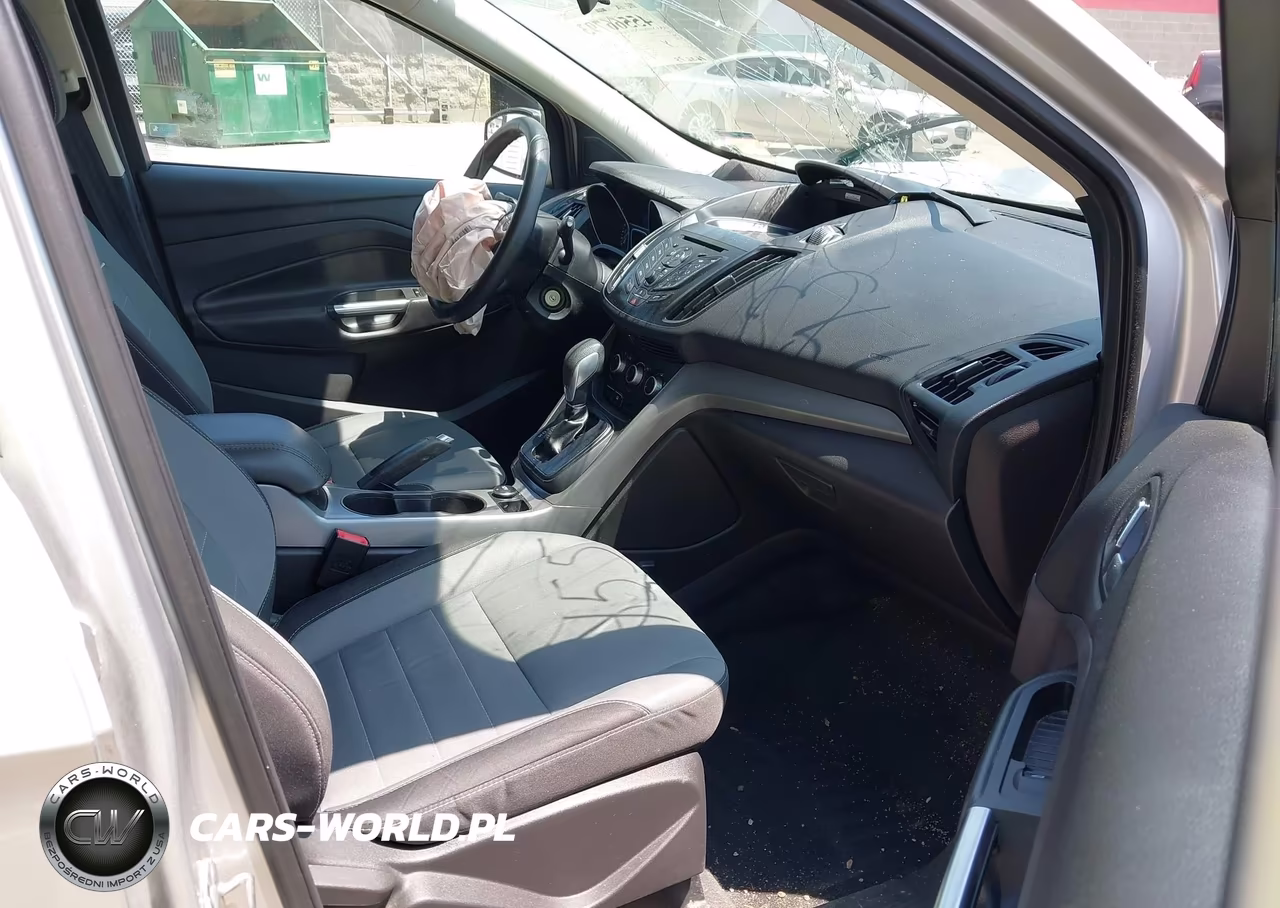 2015 Ford Escape Se VIN:1FMCU9G93FUC39114 - 5