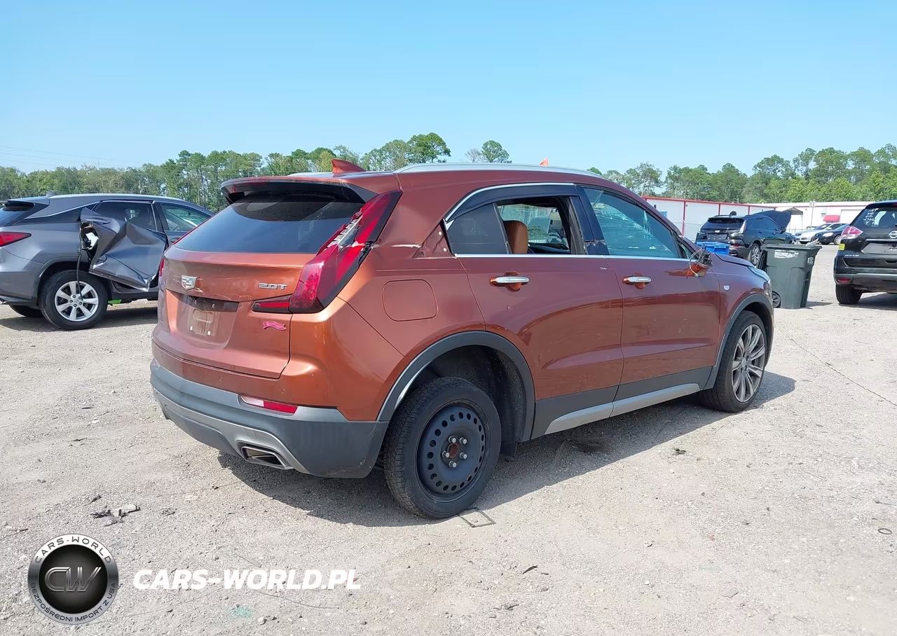 2019 Cadillac Xt4 Premium Luxury VIN:1GYFZCR46KF137929 - 4