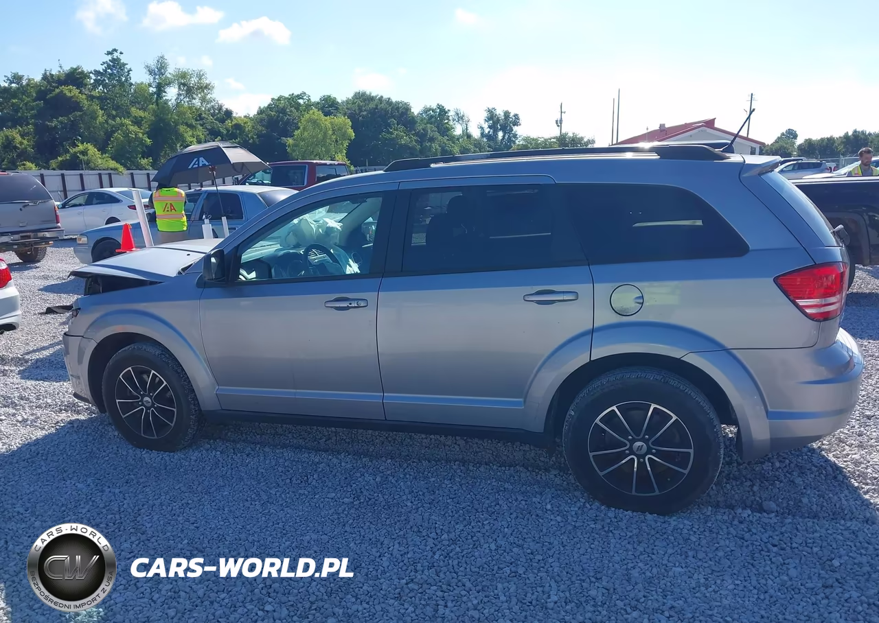 2018 Dodge Journey Se VIN:3C4PDCAB0JT295495 - 14