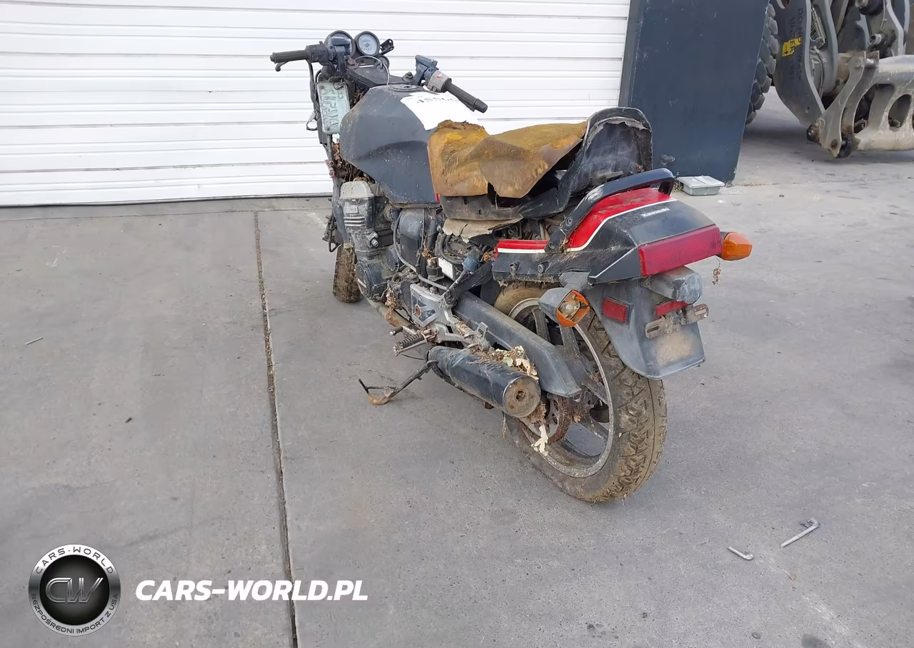 1985 Kawasaki Zx900 VIN:JKAZX2A12FB505681 - 3