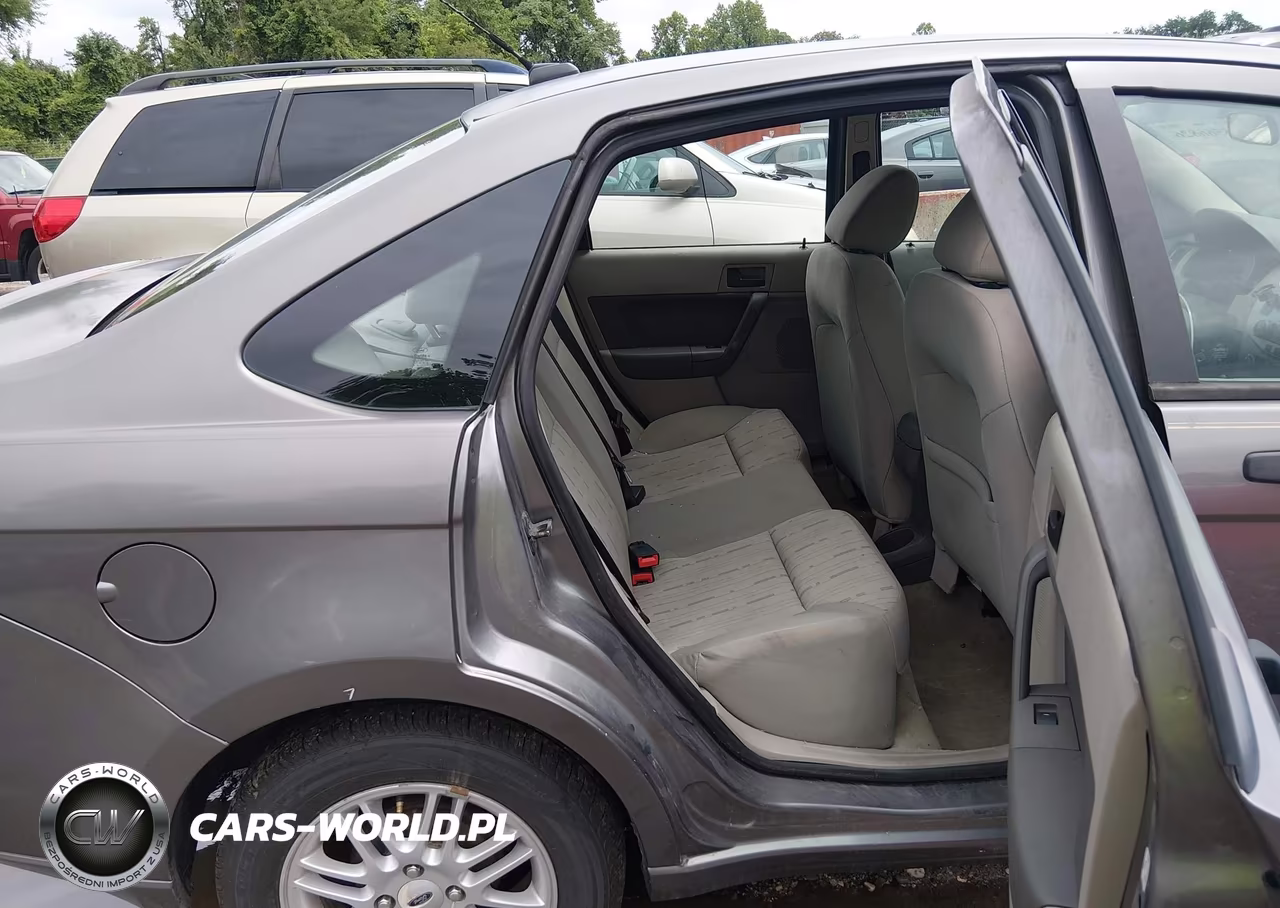 2009 Ford Focus Se VIN:1FAHP35N99W222167 - 8