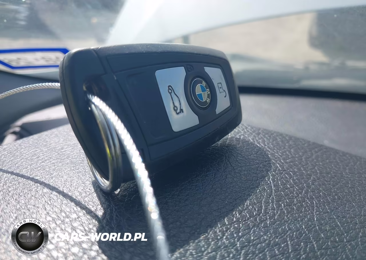 2014 BMW 320 I VIN:WBA3B1G56ENT01054 - 11