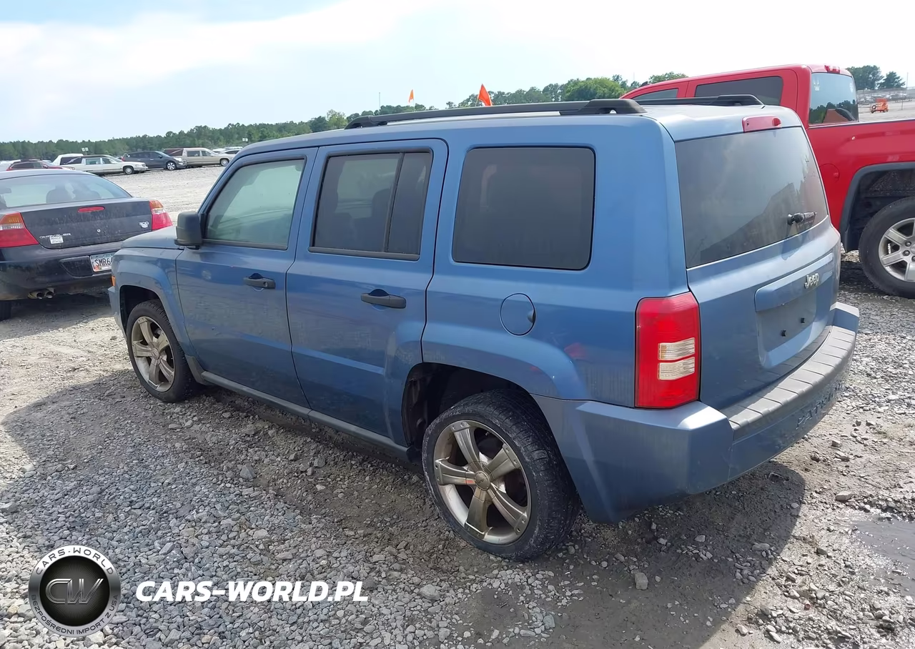 2007 Jeep Patriot Sport VIN:1J8FT28077D382508 - 3