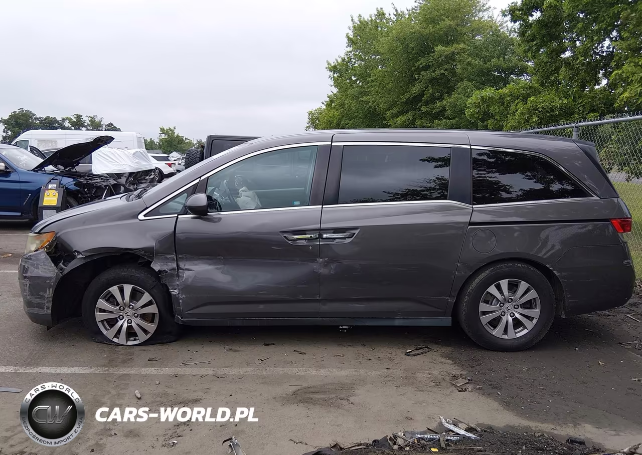 2015 Honda Odyssey Ex-L VIN:5FNRL5H61FB120789 - 14