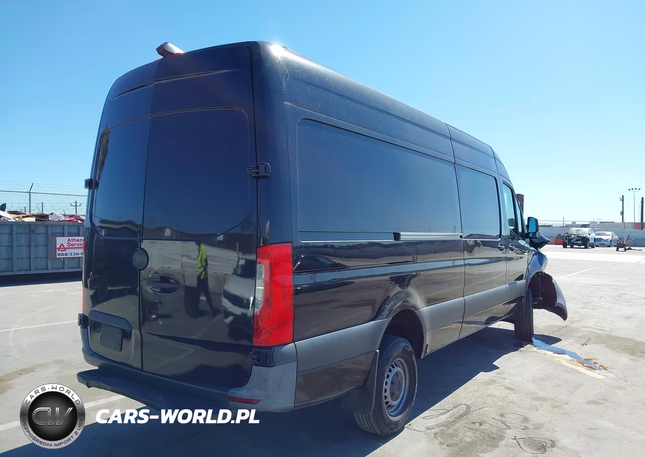 2022 Mercedes-Benz Sprinter 2500 High Roof V6 VIN:W1Y4ECVY2NT097870 - 4