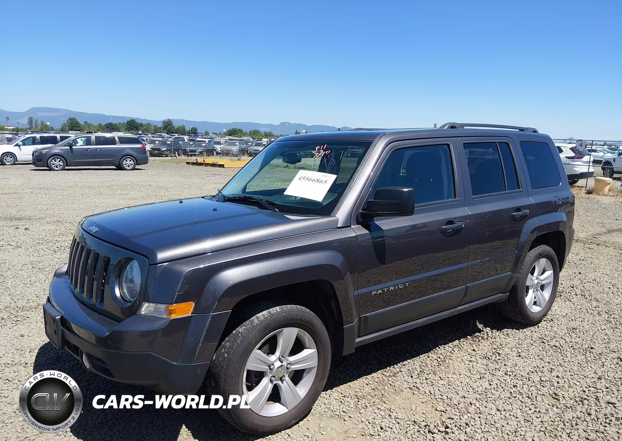 2016 Jeep Patriot Latitude VIN:1C4NJPFB8GD700596 - 2