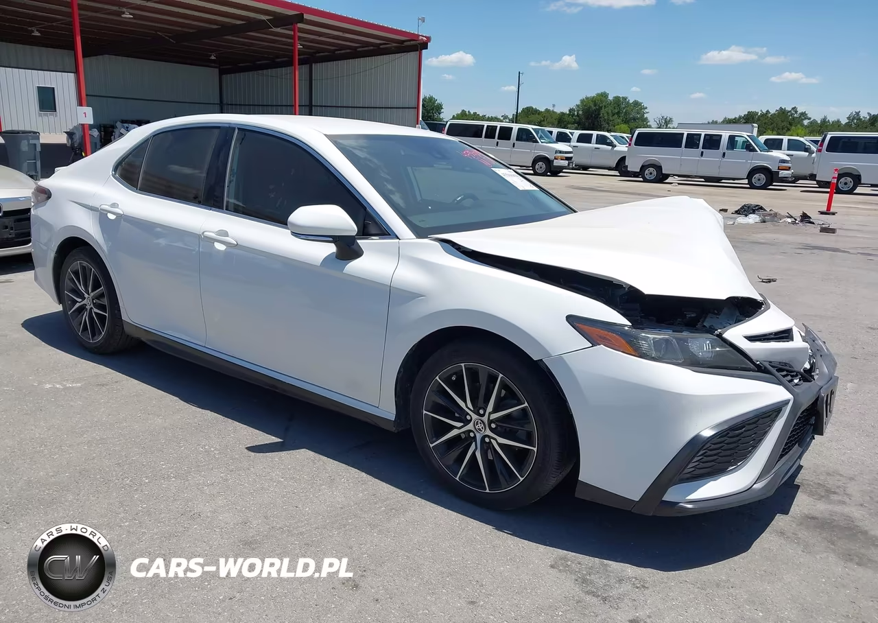 2022 Toyota Camry Se – zdjęcie 1 z 19