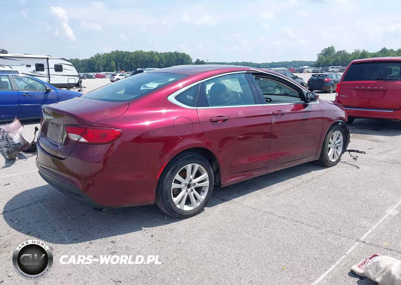 2017 Chrysler 200 Touring VIN:1C3CCCFB0HN510575 - 4