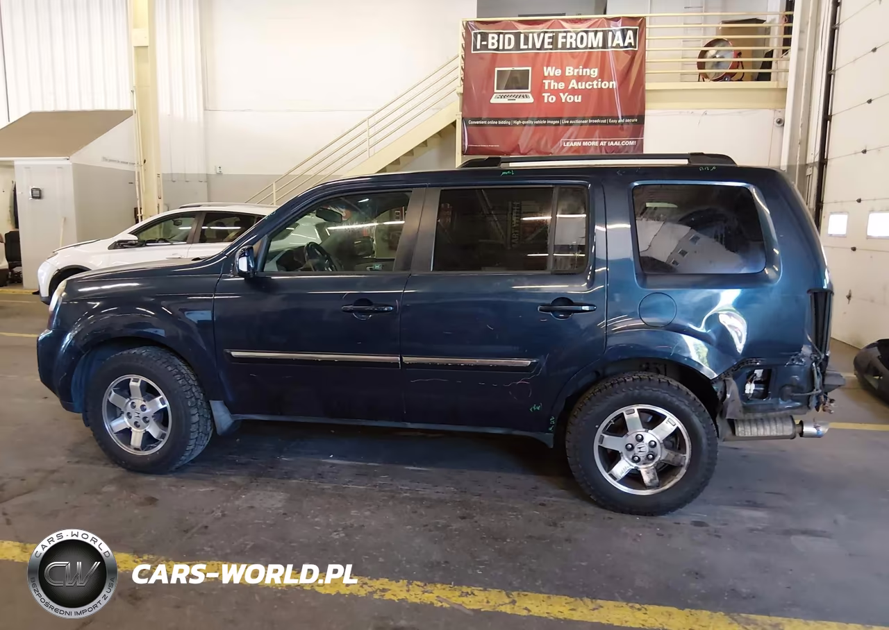 2010 Honda Pilot Touring VIN:5FNYF4H96AB012684 - 15