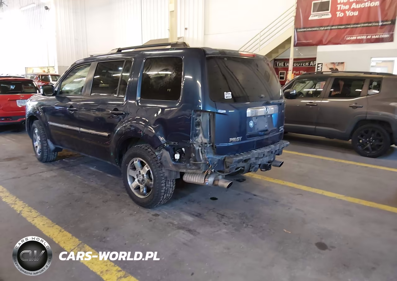 2010 Honda Pilot Touring VIN:5FNYF4H96AB012684 - 3